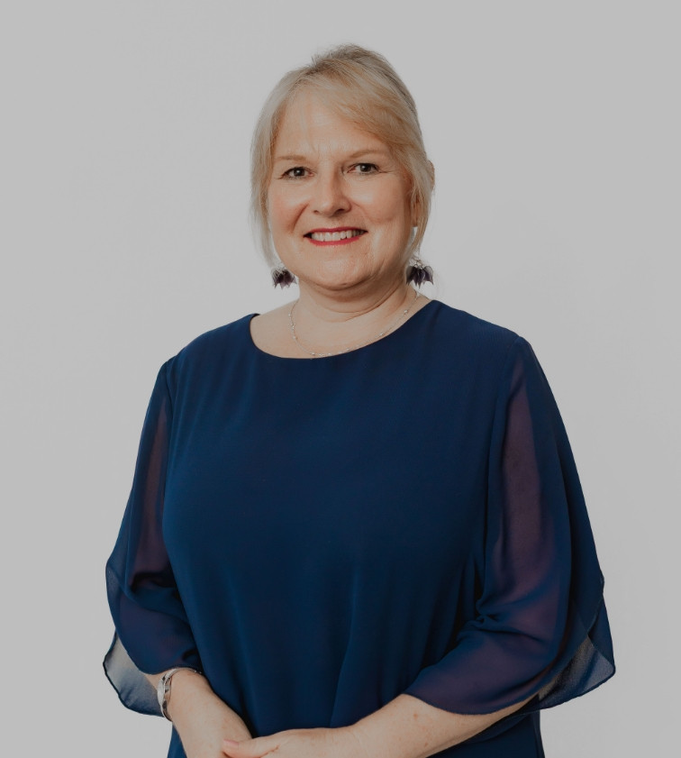 Debbie Stringer